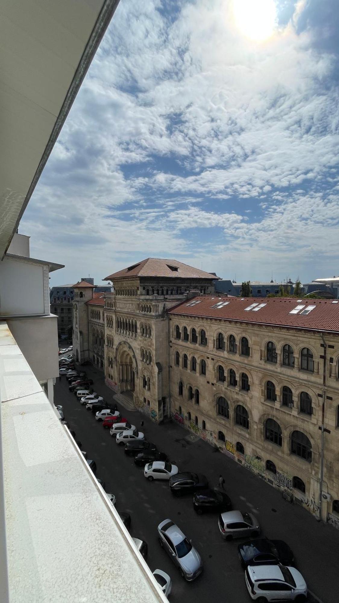 Terrace Balcony Downtown Delight Old Town Oasis City Center Universitate Square Old Town Bucharest Exterior photo